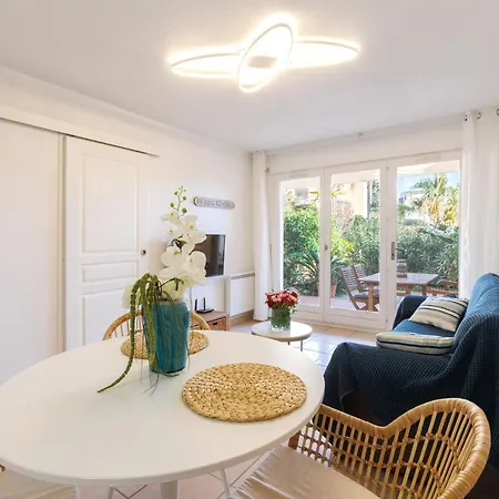 Apartamento T2 Avec Jardin, Clim&piscine - Proche Plages Et Randos, Parking Privé - La Rascasse Hyères