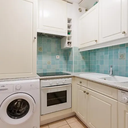 T2 Avec Jardin, Clim&piscine - Proche Plages Et Randos, Parking Privé - La Rascasse *